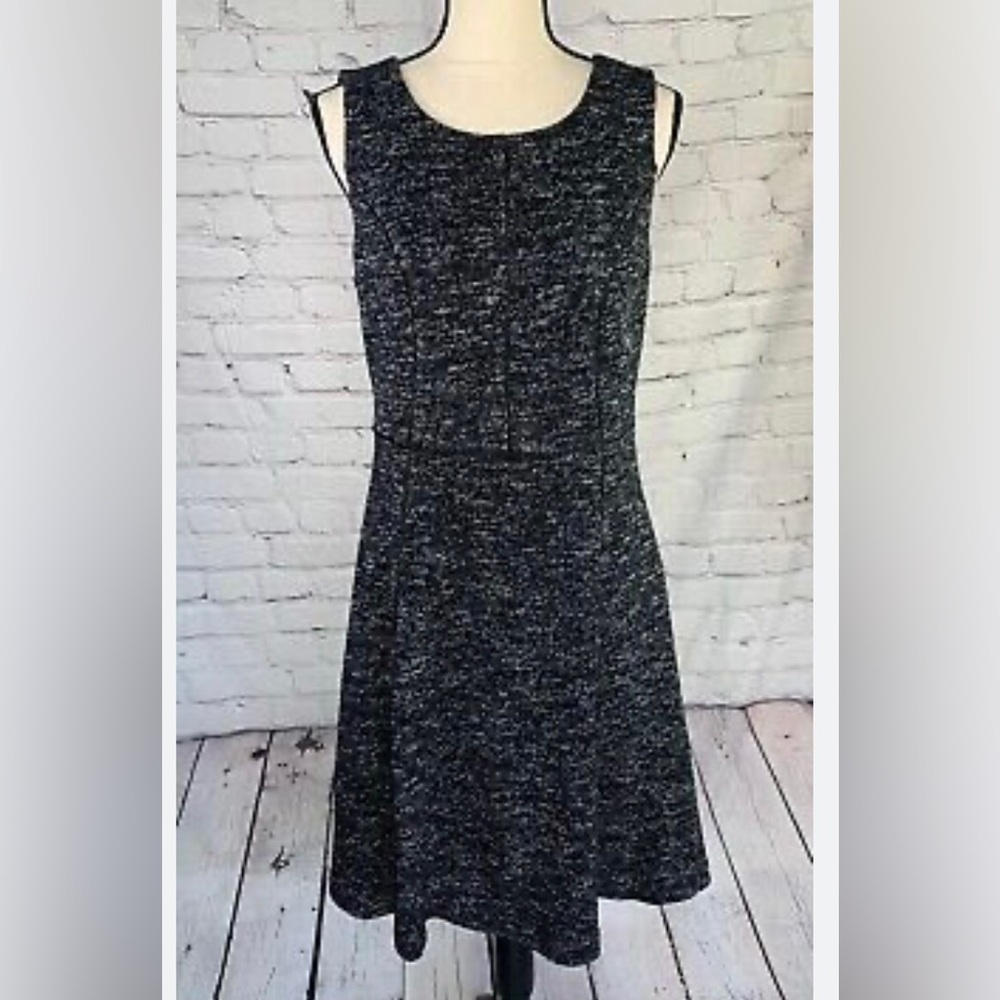 Talbots Timeless black & white tweed fit & flare Size 2 knit sleeveless dress